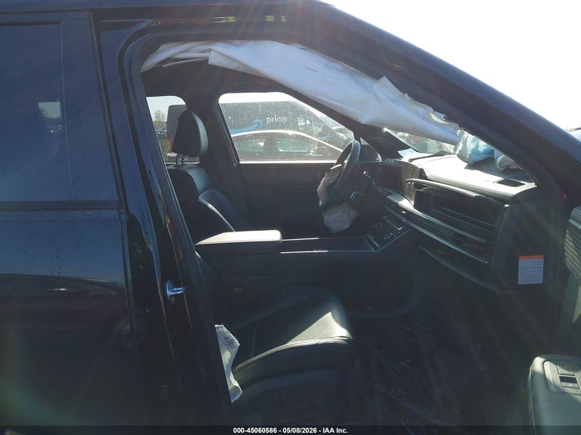 2025 HYUNDAI SANTA FE HYBRID auction photo 5