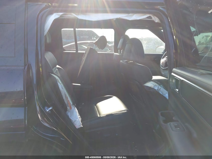 2025 HYUNDAI SANTA FE HYBRID auction photo 8