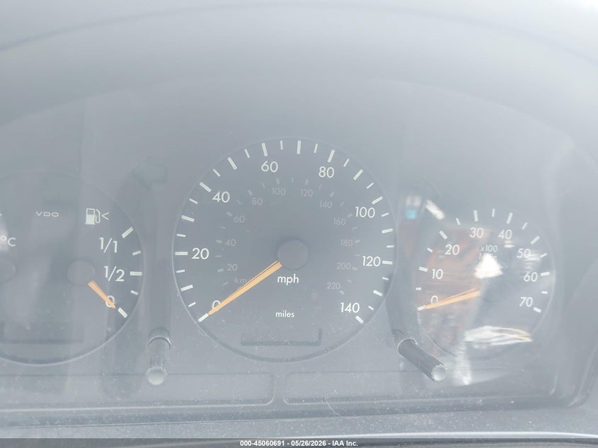2000 Mercedes-Benz Ml 320 VIN: 4JGAB54E3YA189486 Lot: 45060691