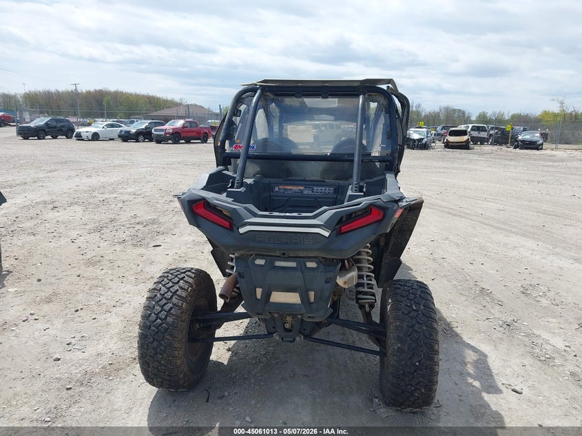 2019 Polaris Rzr Xp 4 1000 Eps VIN: 3NSVFE99XKG809571 Lot: 45061013