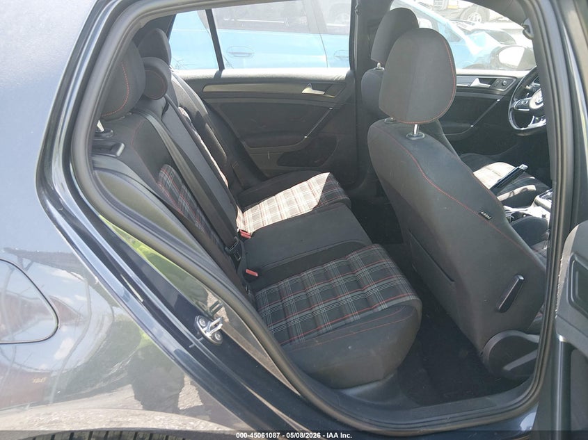 2018 VOLKSWAGEN GOLF GTI auction photo 8