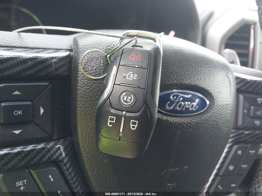 VIN 1FTFW1RG1HFC35126 2017 FORD F-150 RAPTOR