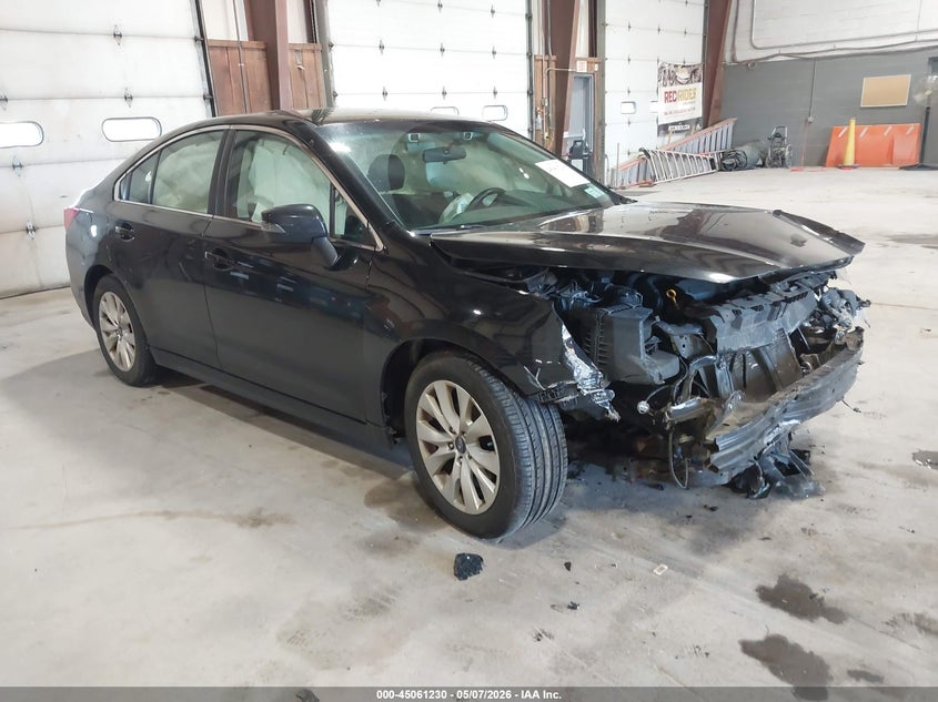 4S3BNAF69G3053428 SUBARU LEGACY Photo 1