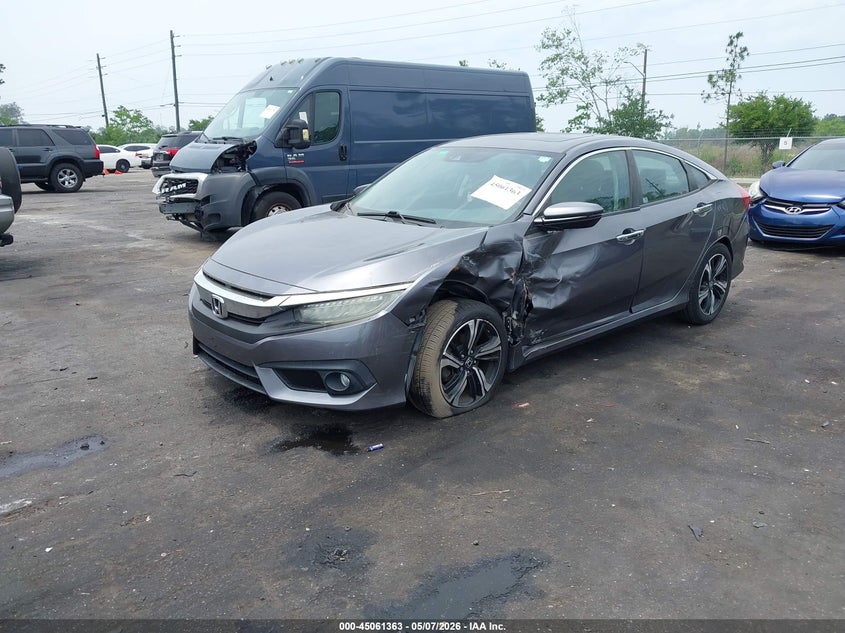 2016 Honda Civic Touring 19XFC1F90GE021834 photo 1