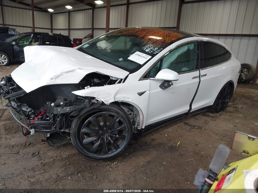 2018 Tesla Model X 100d/75d/P100d 5YJXCBE29JF112391 photo 1