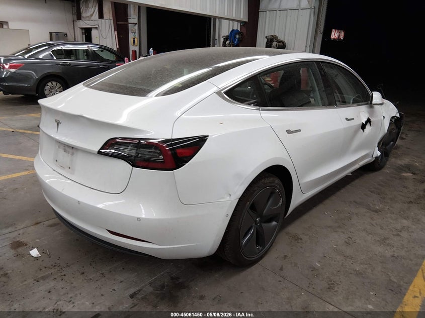 Vin: 5yj3e1ea1jf071894, lot: 45558995, tesla model 3 20184