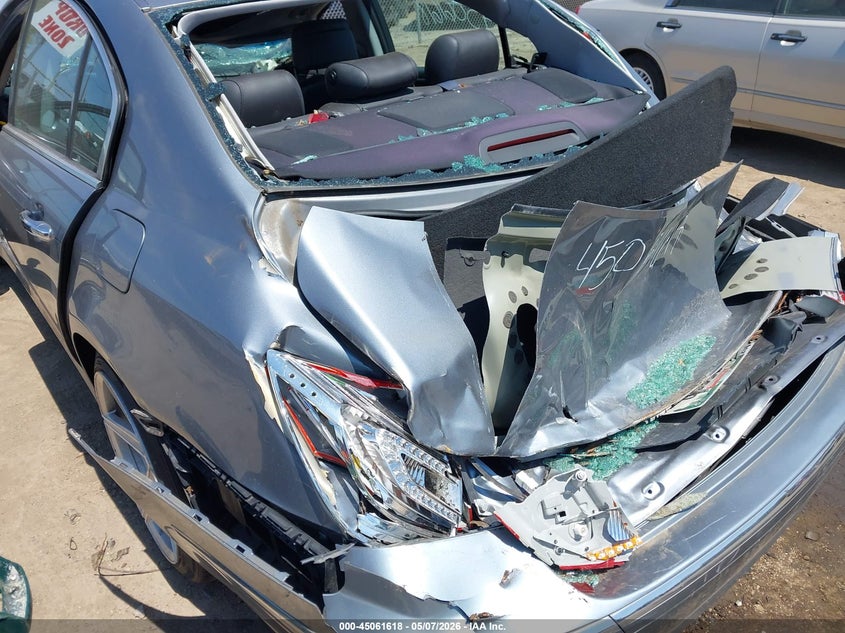 2014 HYUNDAI GENESIS auction photo 6