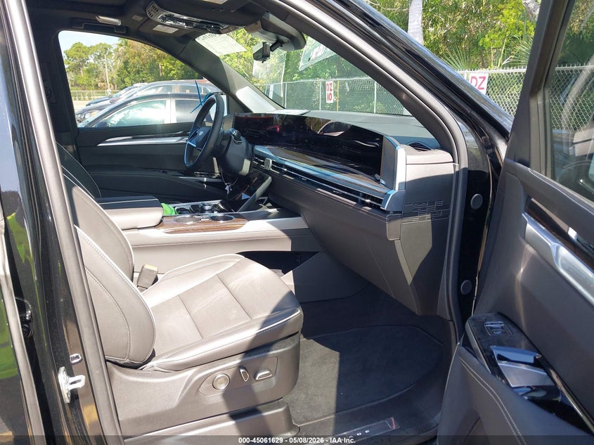 2025 CADILLAC ESCALADE SPORT UTILITY VEHICLE 6.2L V-8 DI, VVT, 420HP