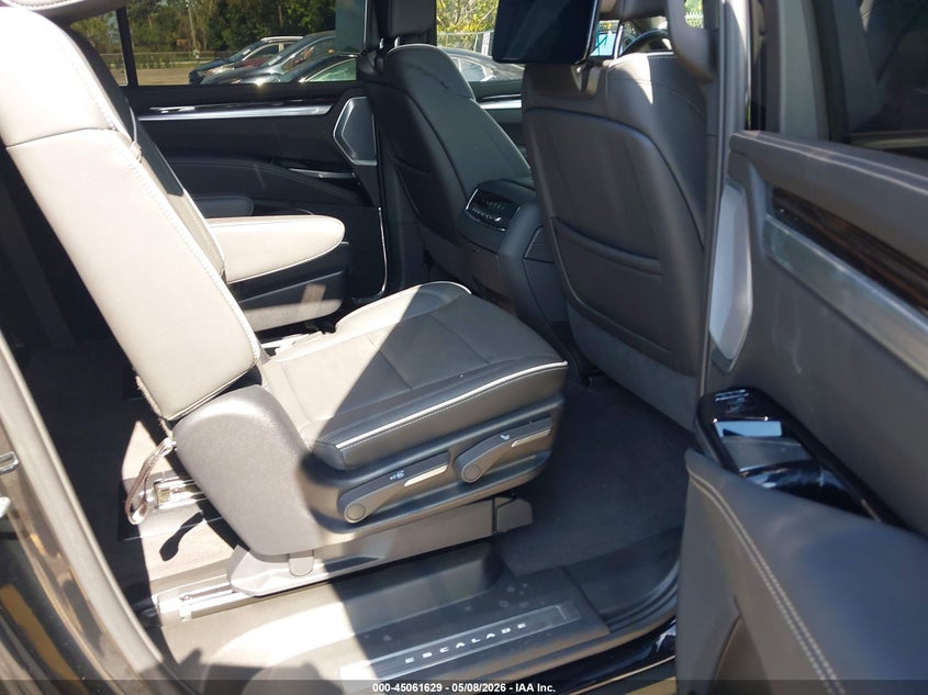 2025 CADILLAC ESCALADE SPORT UTILITY VEHICLE 6.2L V-8 DI, VVT, 420HP