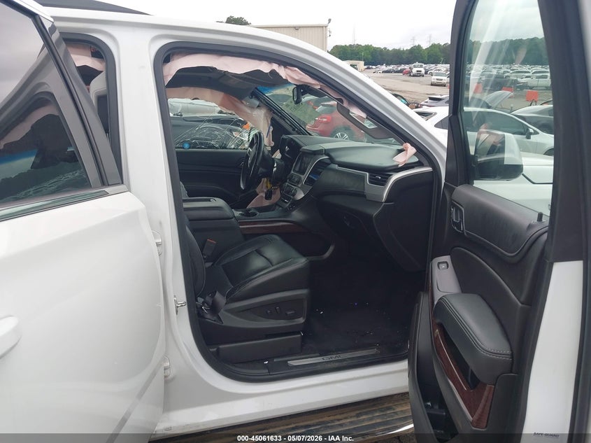 2019 GMC YUKON XL auction photo 5