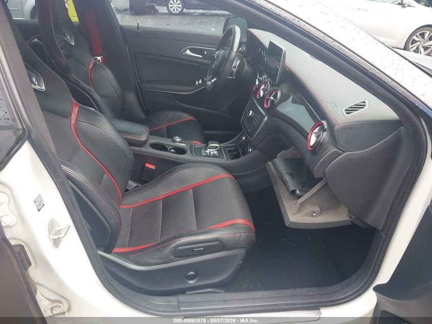 2015 MERCEDES-BENZ CLA 45 AMG auction photo 5
