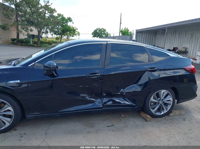 2018 Honda Clarity Plug-In Hybrid Touring VIN: JHMZC5F37JC001271 Lot: 45061706