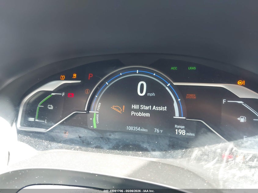 2018 Honda Clarity Plug-In Hybrid Touring VIN: JHMZC5F37JC001271 Lot: 45061706