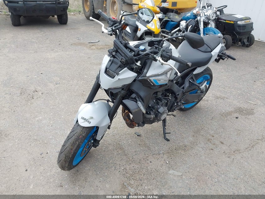 2025 YAMAHA MT09 auction photo 2