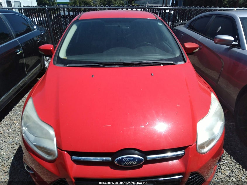 2012 Ford Focus 2.0 Sel red Lot 111045061753 Vin 1FAHP3H26CL394179