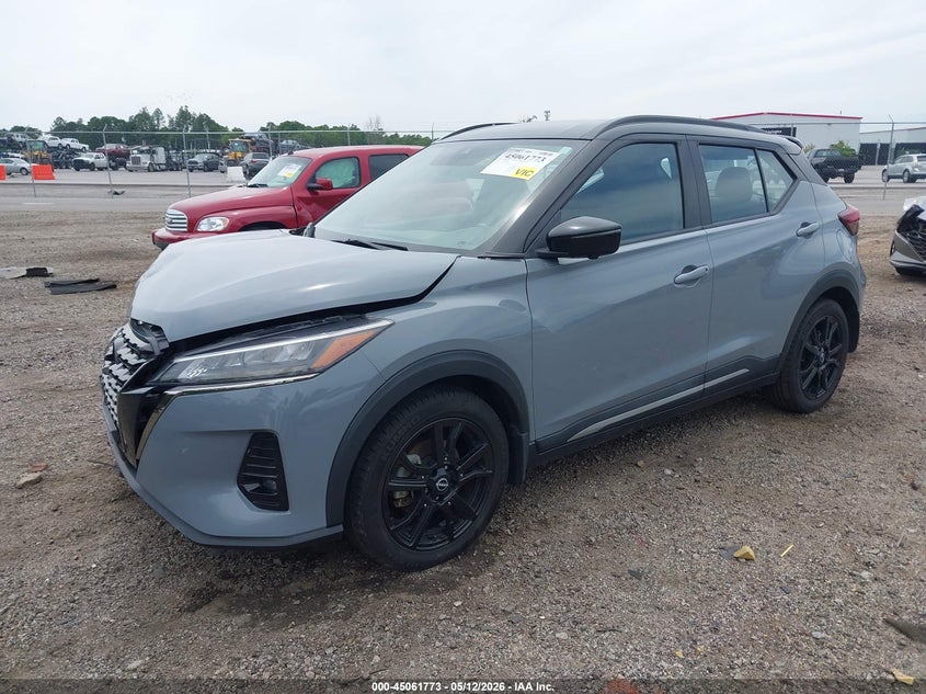 2022 NISSAN KICKS auction photo 2