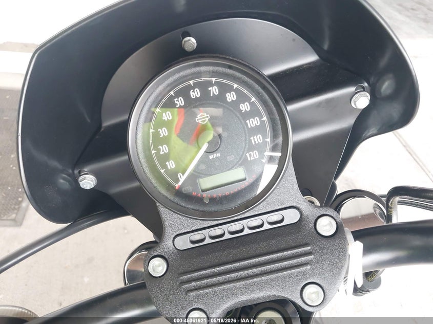 2021 HARLEY-DAVIDSON XL883 auction photo 7
