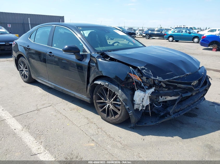 2023 TOYOTA CAMRY  (VIN: 4T1G11AK2PU802825)