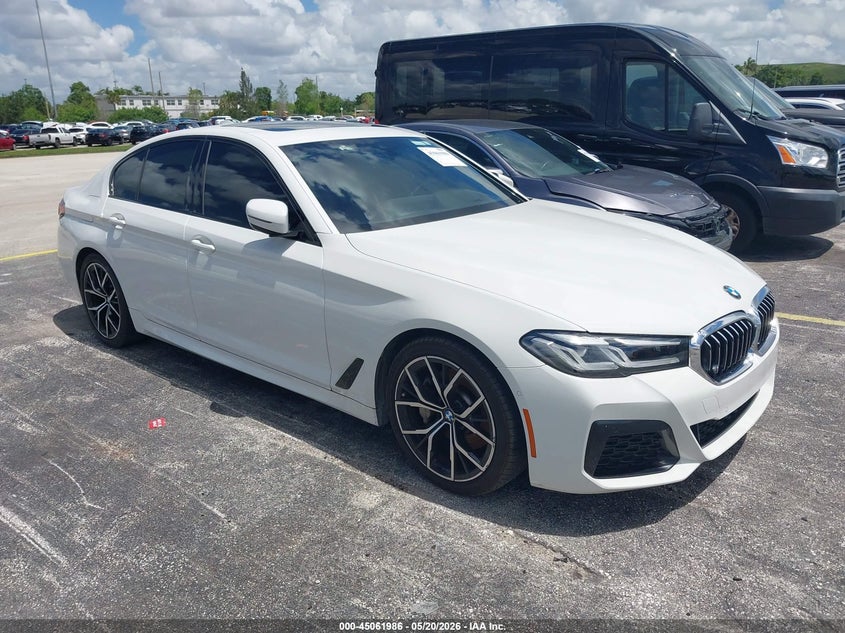 Vin: wba53bh06nwx71643, lot: 45559531, bmw 530 i 2022 img_1