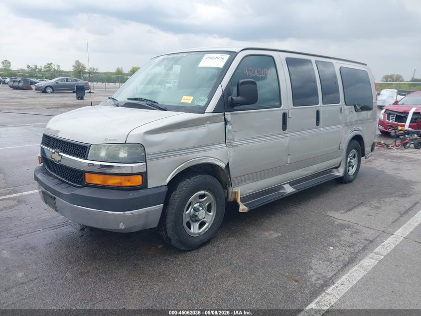 2005 Chevrolet Express Upfitter 1GBFG15T151261884 photo 1