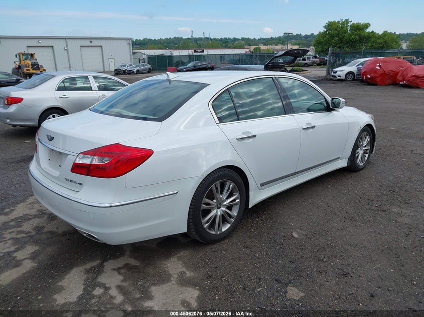 2012 Hyundai Genesis 4.6 White Lot 111045062076 Vin KMHGC4DF2CU200348