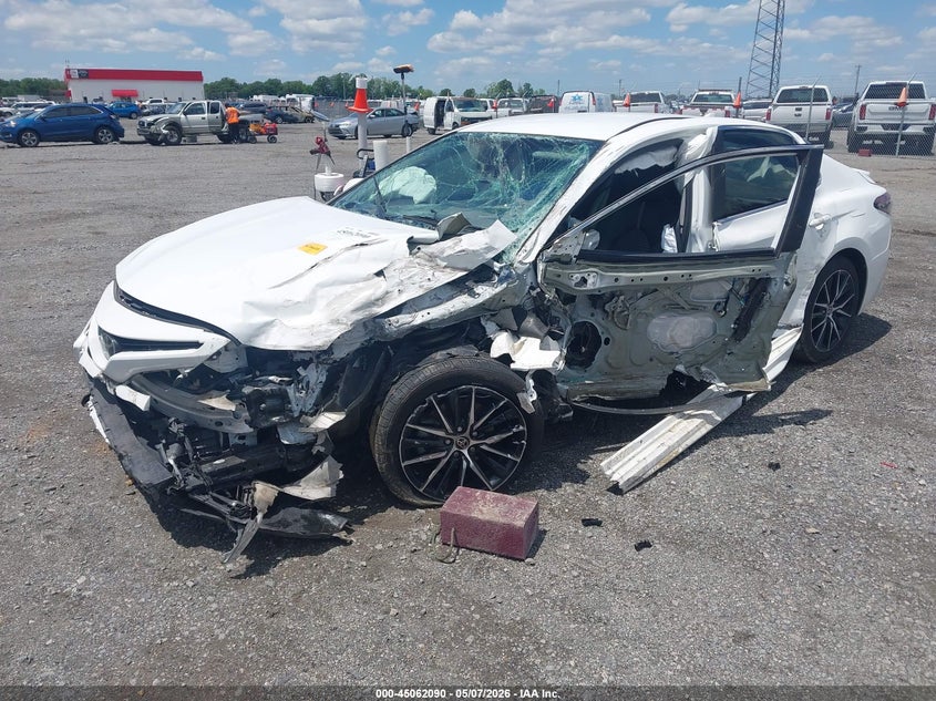 2021 Toyota Camry Se 4T1G11AK7MU590080 photo 1