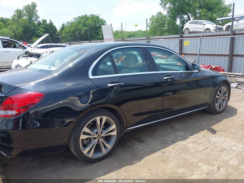 2018 MERCEDES-BENZ C 300 — Photo 13