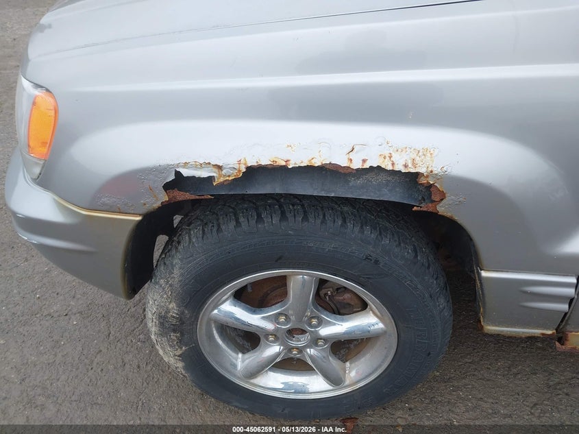 2001 Jeep Grand Cherokee Limited VIN: 1J4GW58N11C660228 Lot: 45062591