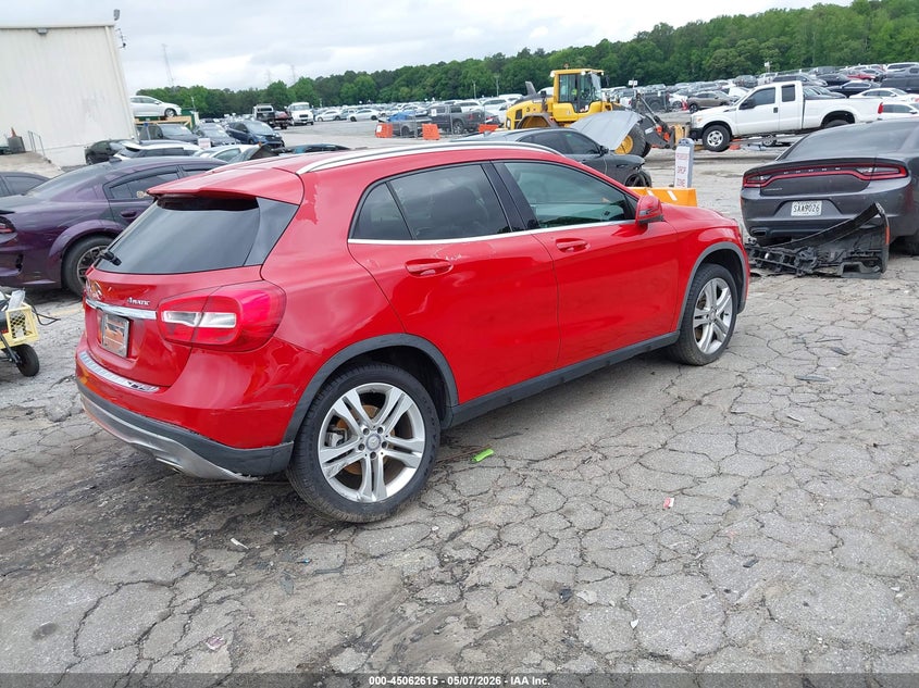 2015 MERCEDES-BENZ GLA 250 auction photo 4