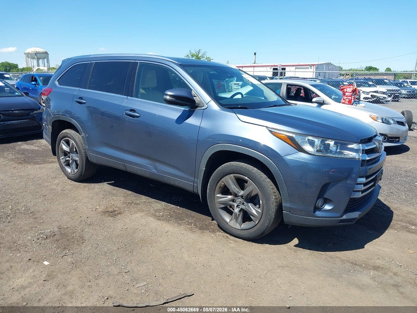 Vin: 5tddzrfh7hs435213, lot: 45560214, toyota highlander limited platinum 2017 img_1