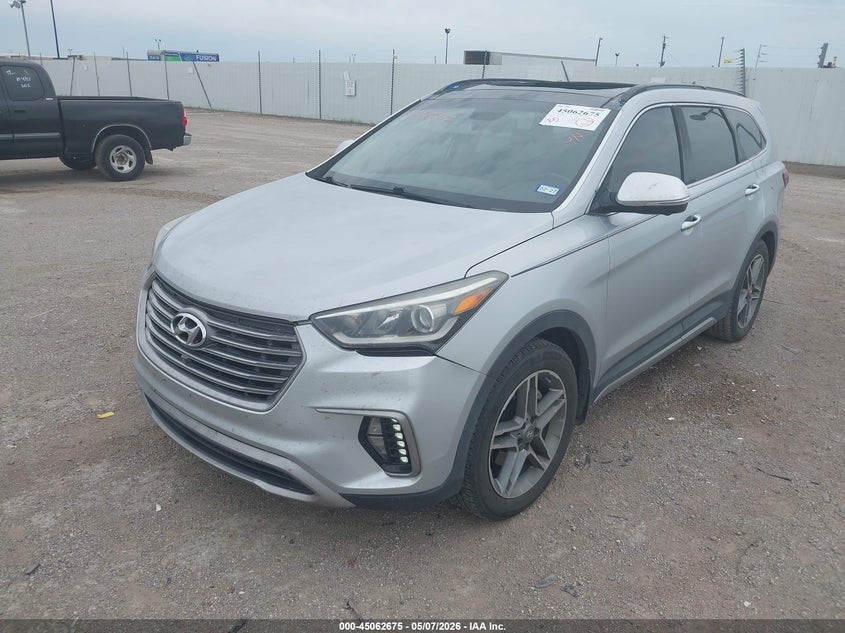2017 HYUNDAI SANTA FE auction photo 2