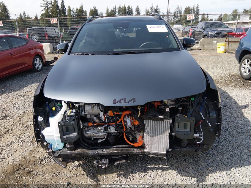 2025 KIA SPORTAGE PLUG-IN HYBRID X-LINE — Фото 13