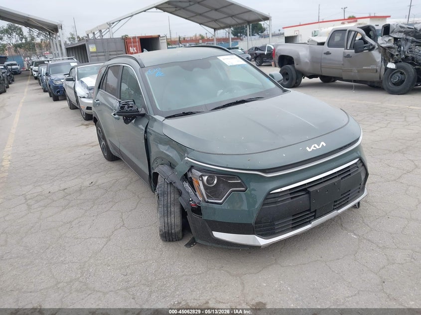 Vin: kndcs3lf8s5309858, lot: 45560374, kia niro plug-in hybrid ex 2025 img_1
