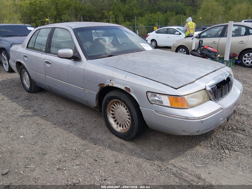 1999 MERCURY GRAND MARQUIS auction photo 1