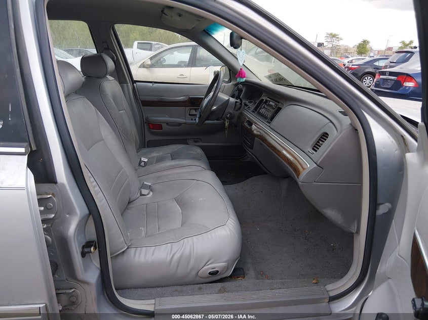 1999 MERCURY GRAND MARQUIS auction photo 5