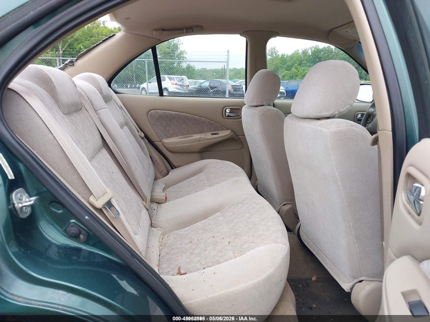 2001 NISSAN SENTRA auction photo 8
