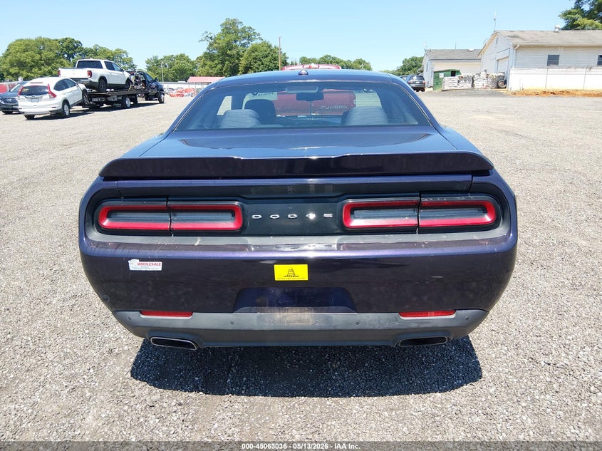DODGE CHALLENGER - zdjęcie 16