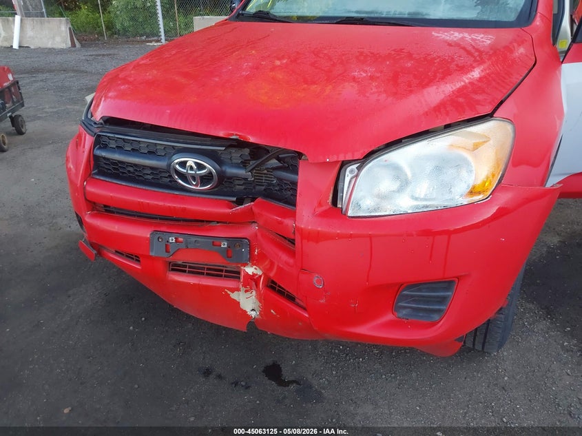 2011 TOYOTA RAV4 auction photo 6