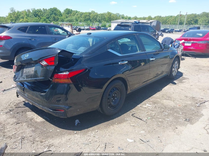 2019 NISSAN ALTIMA auction photo 4