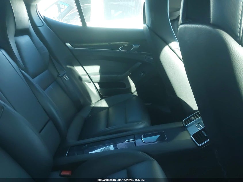 2014 PORSCHE PANAMERA auction photo 8