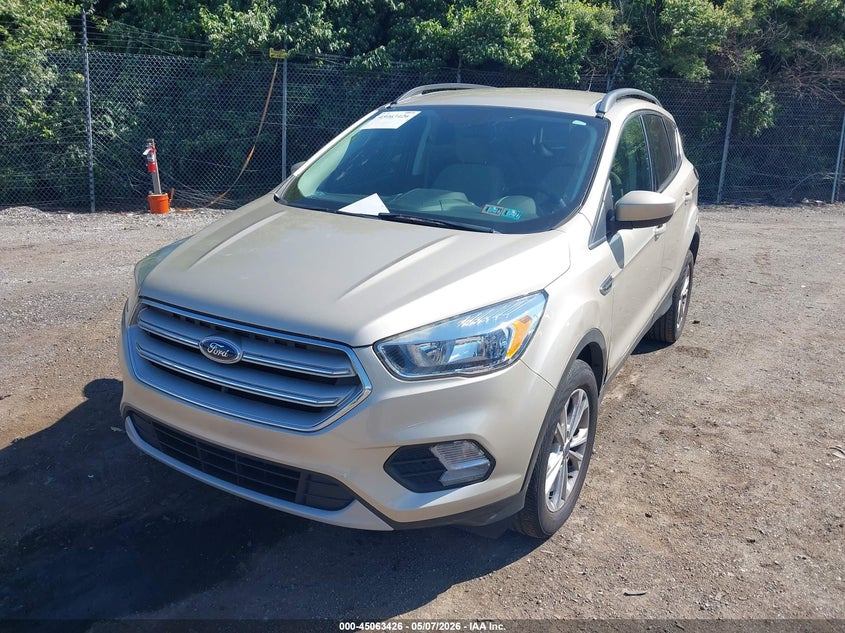 2018 Ford Escape Se 1FMCU9GD9JUC54424 photo 1