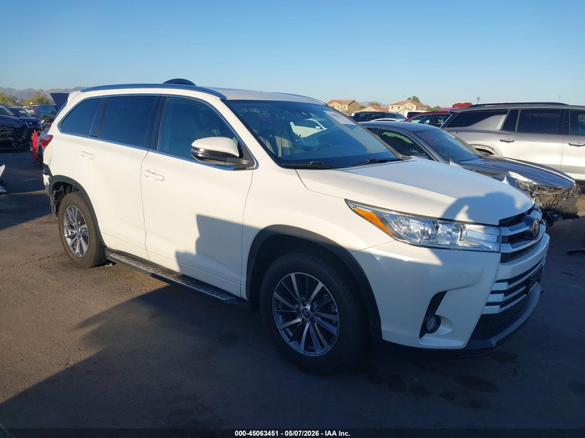 Vin: 5tdjzrfh0hs519411, lot: 45560996, toyota highlander xle 2017 img_1
