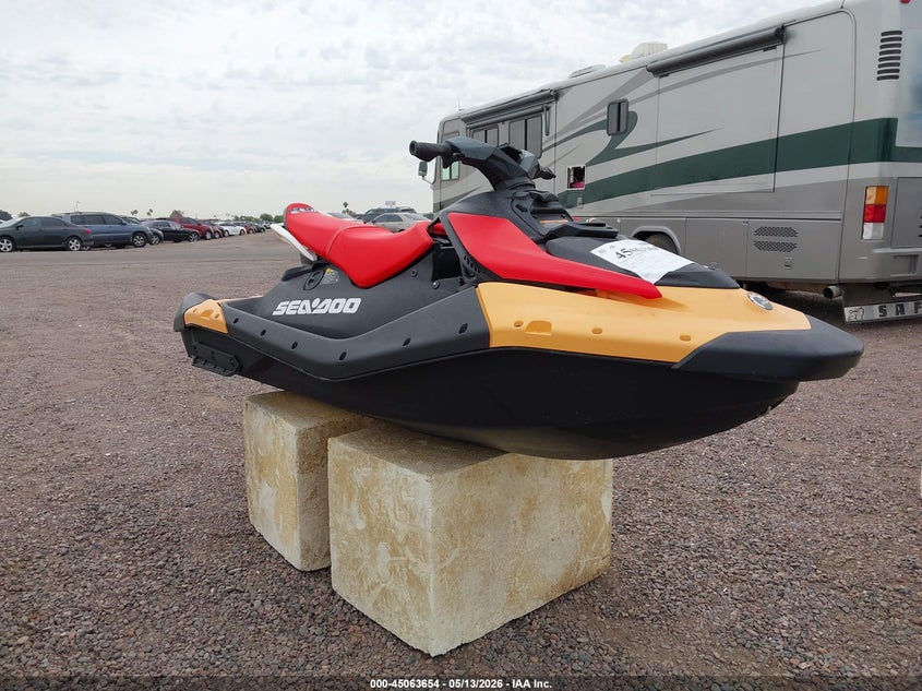 2025 SEA DOO GTI auction photo 1