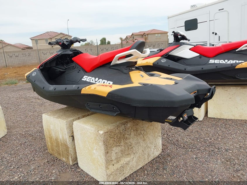2025 SEA DOO GTI auction photo 3