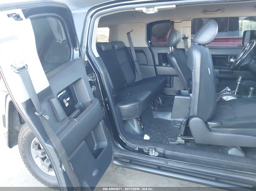 2007 Toyota Fj Cruiser VIN: JTEBU11F170063605 Lot: 45063671