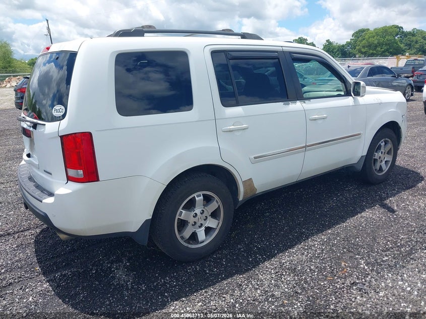 2010 Honda Pilot 3.5 Touring white Lot 111045063713 Vin 5FNYF3H95AB005817
