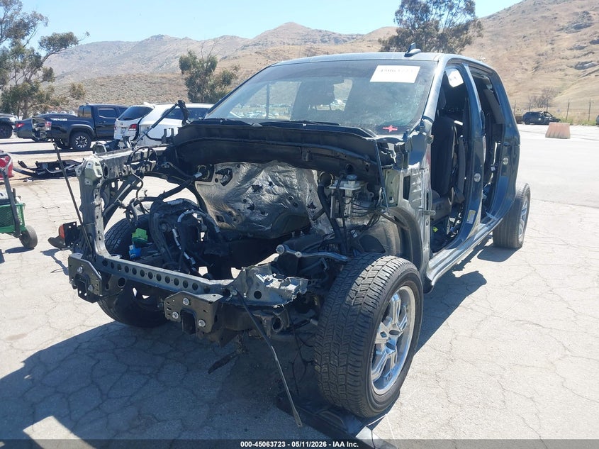 2020 CHEVROLET SILVERADO 1500 auction photo 2