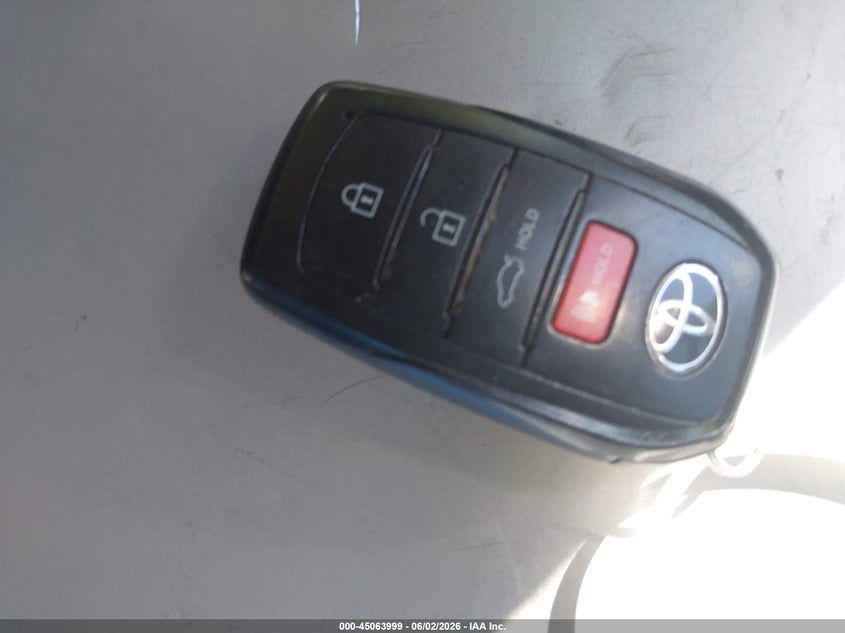 VIN 4T1DBADK2SU010145 2025 TOYOTA CAMRY LE
