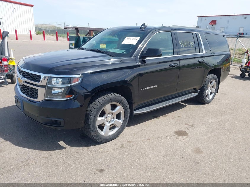 2018 Chevrolet Suburban Lt 1GNSKHKC9JR223327 photo 1
