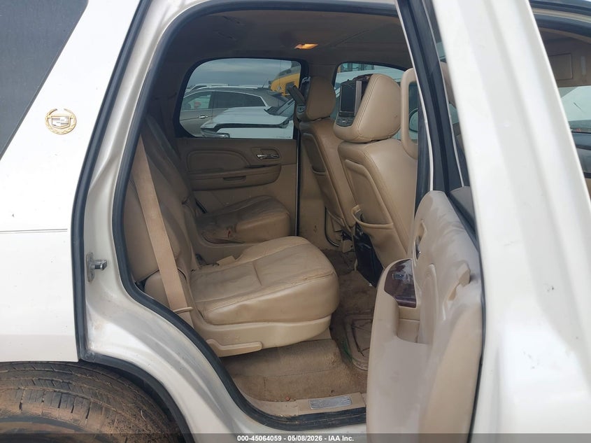 2009 CADILLAC ESCALADE auction photo 8